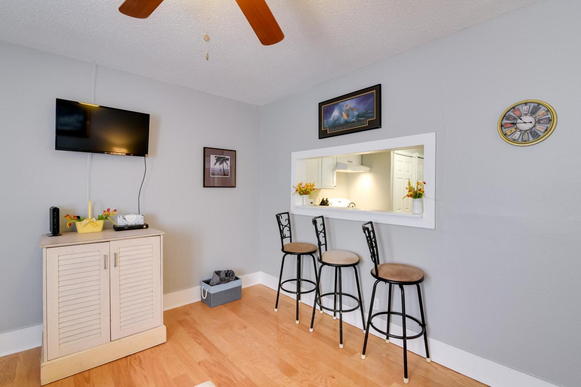 Beautiful Galveston Apt With Deck Less Than 3 Mi To Dtwn! المظهر الخارجي الصورة