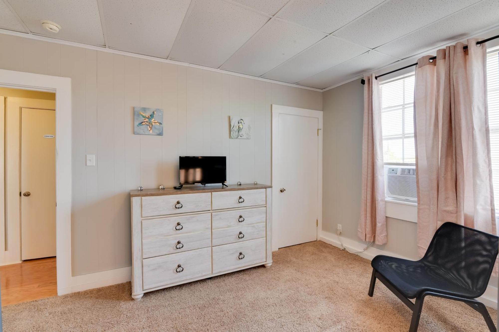 Beautiful Galveston Apt With Deck Less Than 3 Mi To Dtwn! المظهر الخارجي الصورة